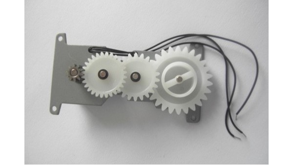 深圳無(wú)刷電機(jī)廠家為您講述直流無(wú)刷電機(jī)工作原理及控制器的檢修